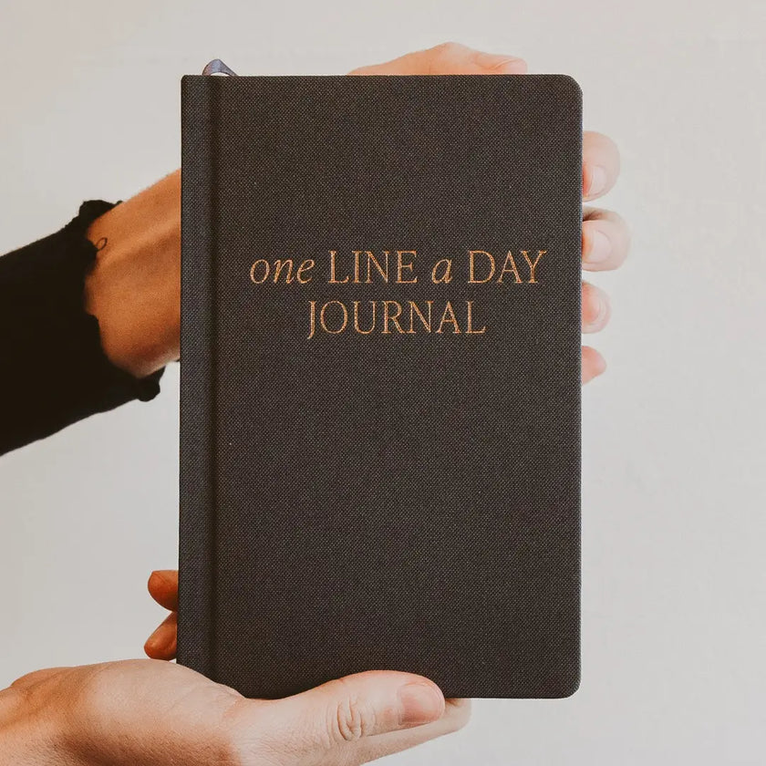 One Line A Day Fabric Journal